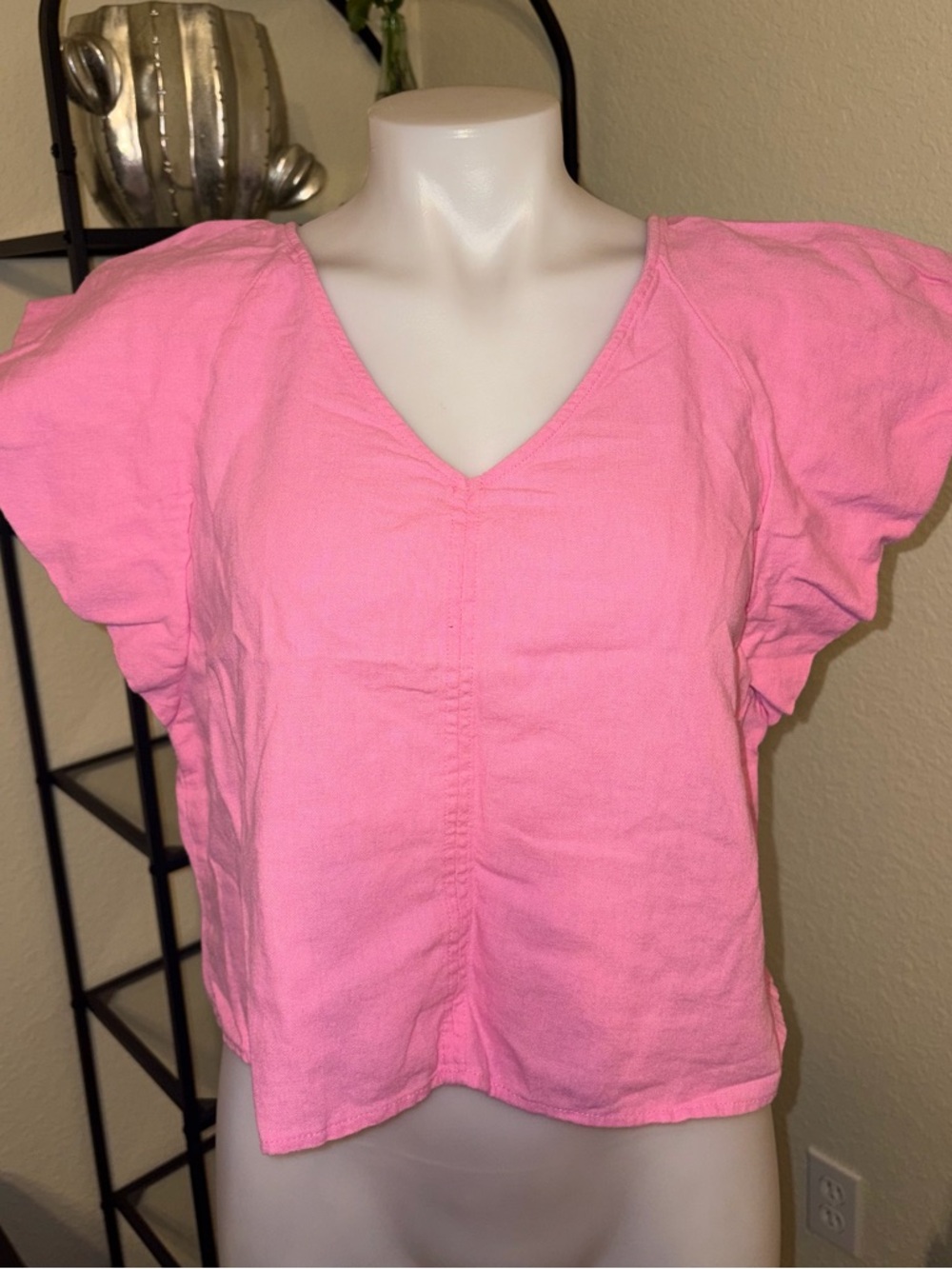 Marc New York Pink V-Neck Flutter Sleeve Crop Top